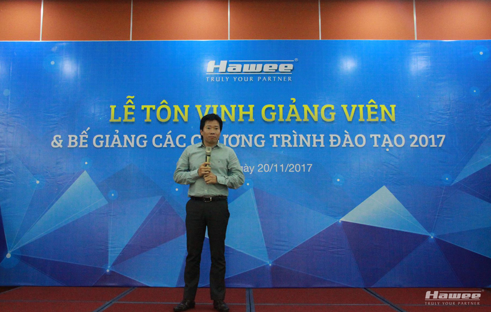 Ông Trịnh Văn Hà- Chủ tịch Hawee Group phát biểu tại buổi lễ